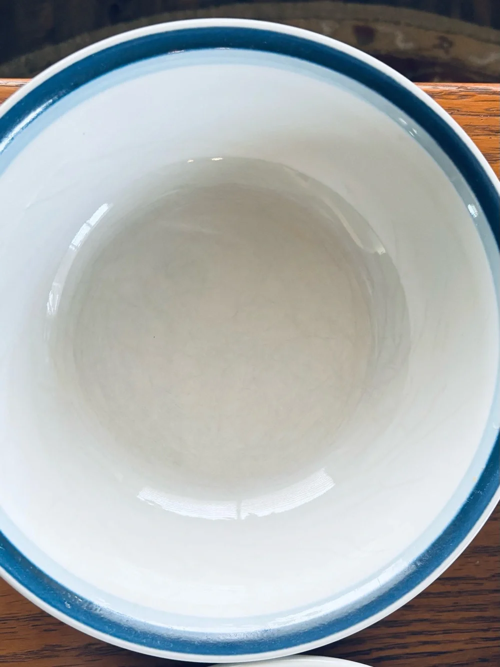 Pfaltzgraff White Porcelain Dessert Bowls - Set of 4 cereal bowls 2 serving bowl